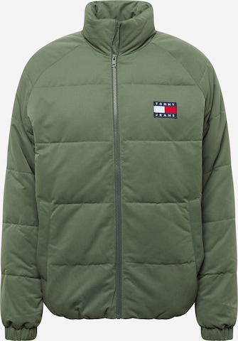 Tommy Jeans Winterjas in Groen: voorkant