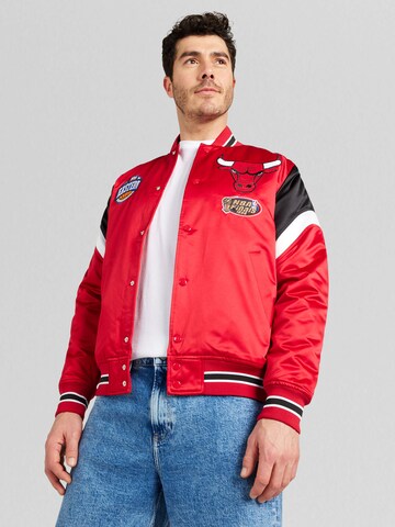 Veste mi-saison 'NBA' Mitchell & Ness en rouge : devant