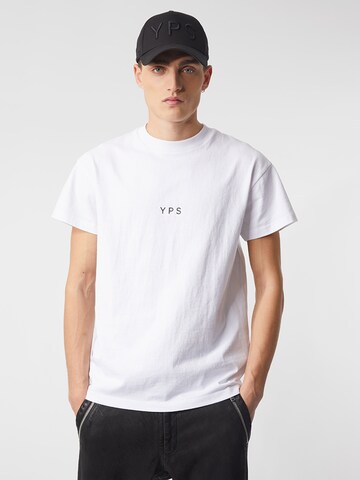 Young Poets Shirt 'Dictionary Daylen' in White: front