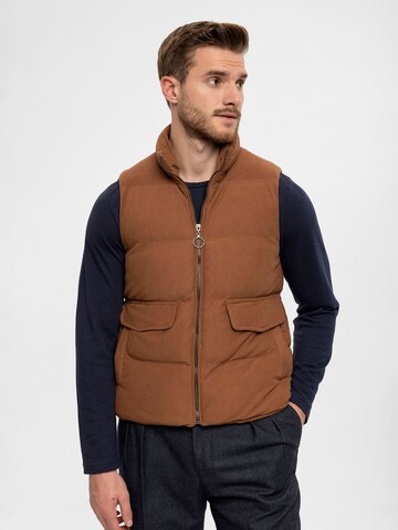 Gilet di Antioch in marrone