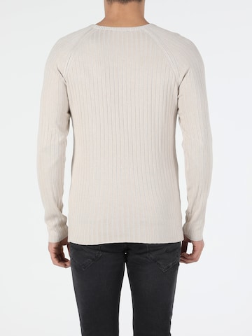 Colin's Trui in Beige