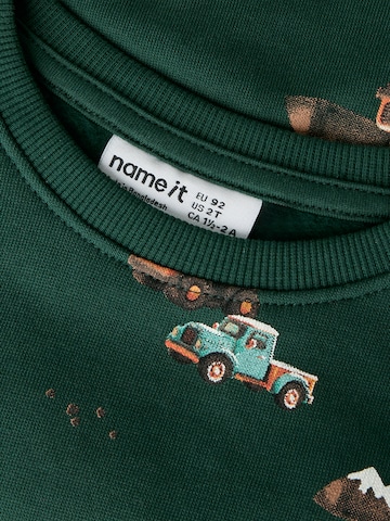 NAME ITSweater majica 'NMMONIKIAN' - zelena boja