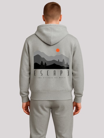 Sweat-shirt 'Escape Discover the World Forest Landscape' F4NT4STIC en gris