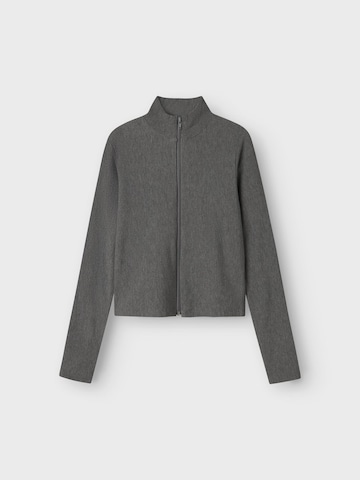NAME IT Gebreid vest in Grijs