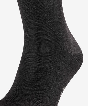 Chaussettes FALKE en gris