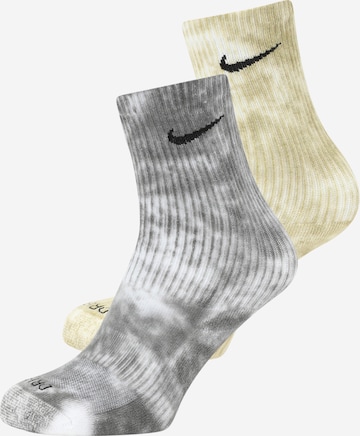 Nike Sportswear Κάλτσες σε κίτρινο: μπροστά