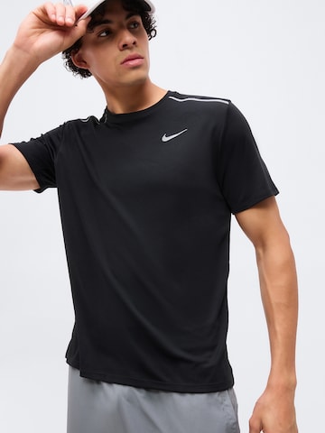 T-Shirt fonctionnel 'MILER' NIKE en noir