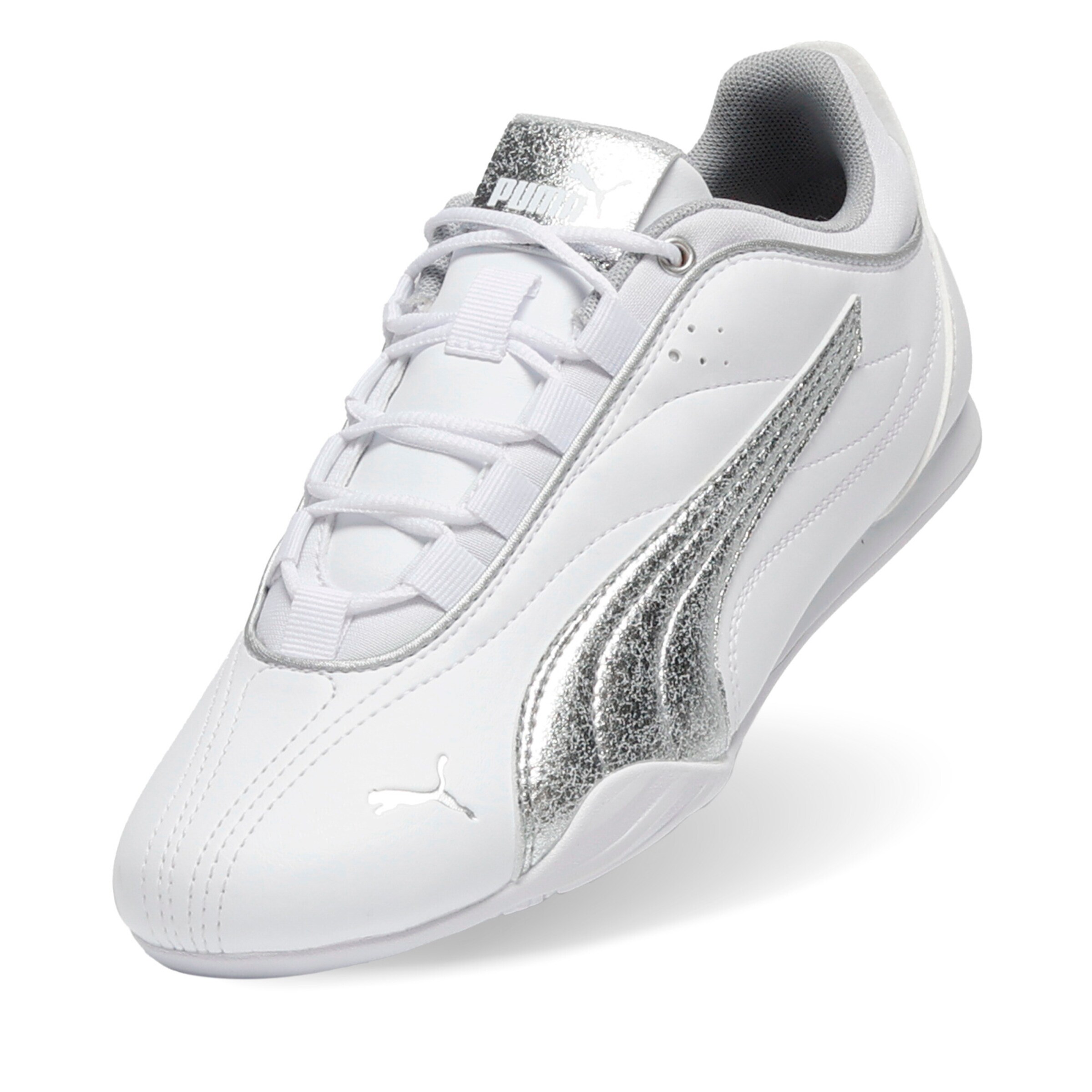 PUMA Sneakers in White