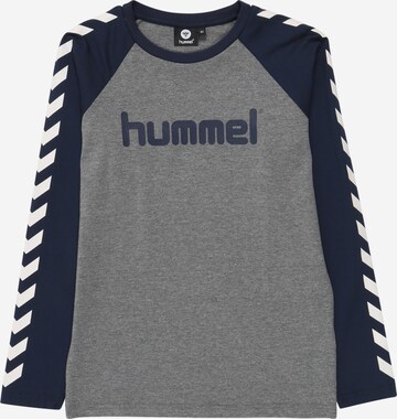 Hummel T-shirt i grå: framsida