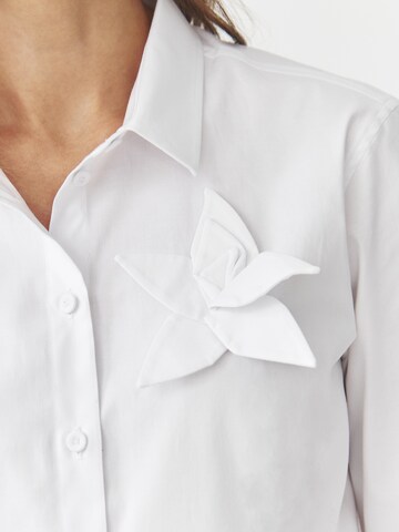 TATUUM - Blusa 'Susan' en blanco