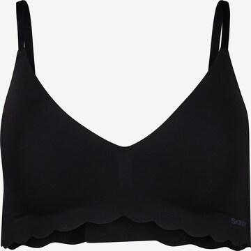 Skiny Triangle Bra in Black: front