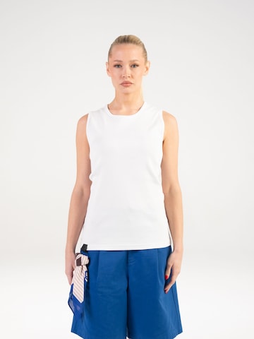 Alessandro Magno Undershirt in White: front
