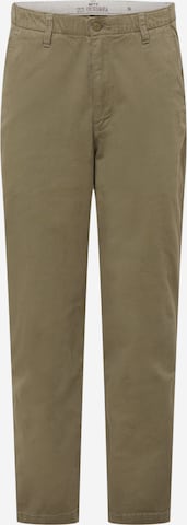 LEVI'S ® Chino trousers 'XX Chino EZ Taper II' in Green: front