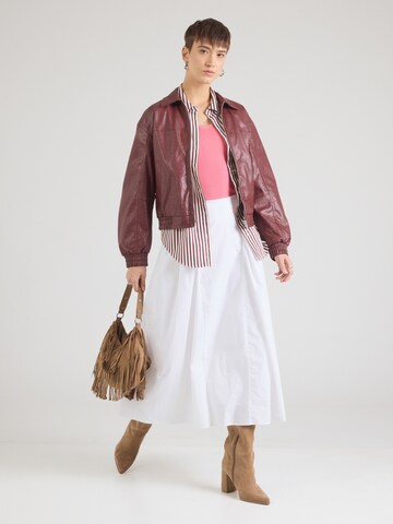 Haut rosemunde en rose