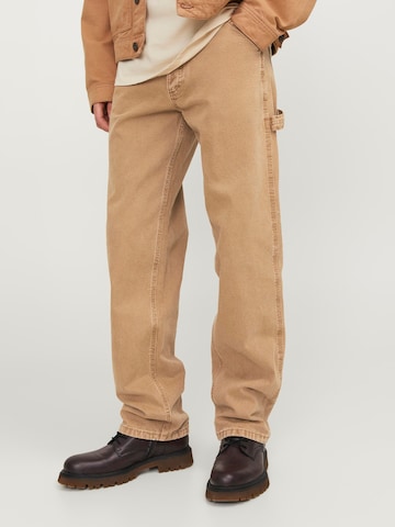 JACK & JONES - regular Vaquero 'Eddie Carpenter' en marrón: frente