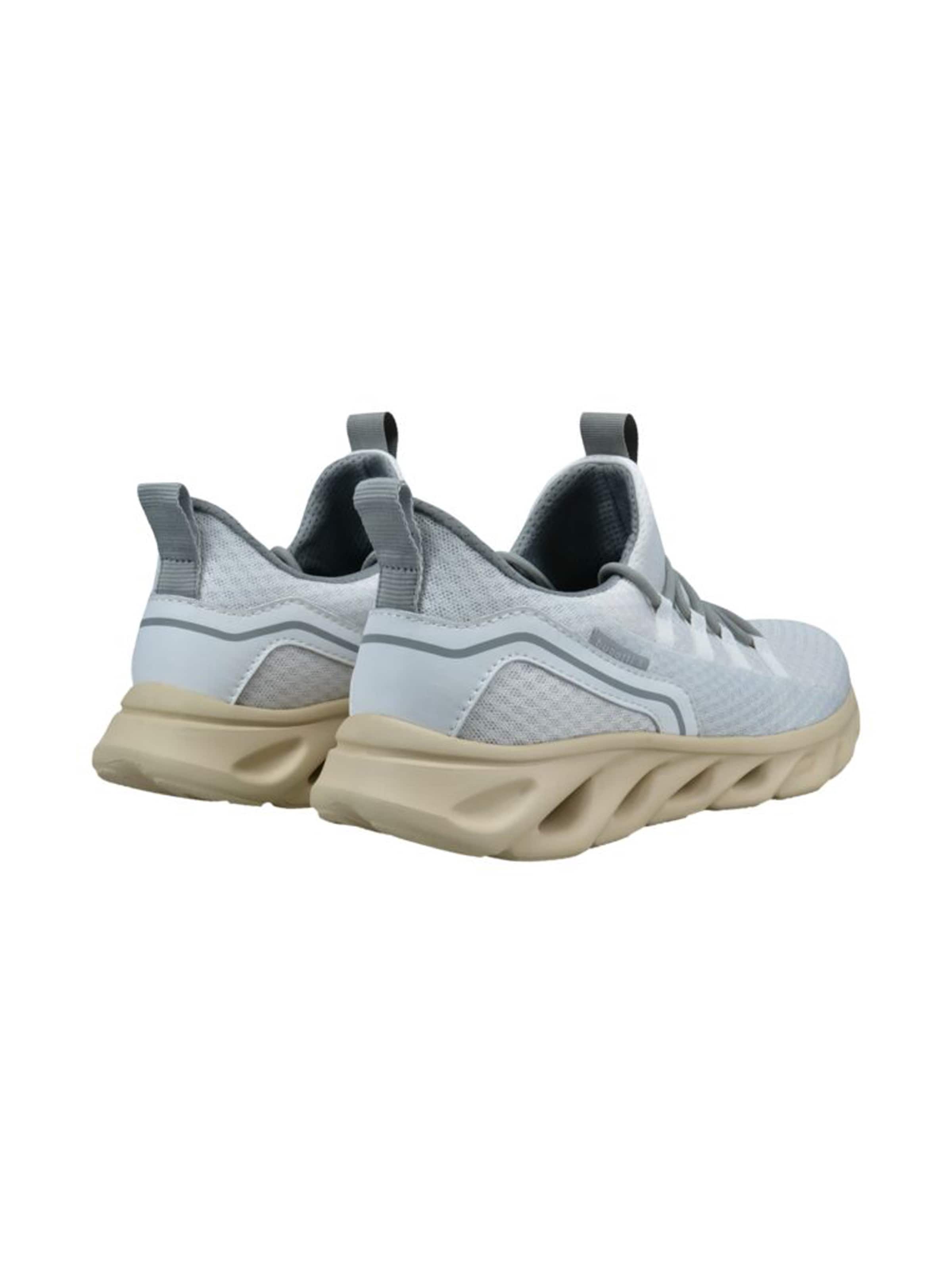 Sneaker low de la bugatti pe alb: spate