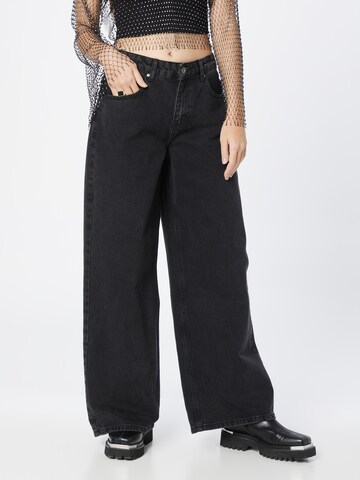 The Ragged Priest Wide leg Jeans in Black: front