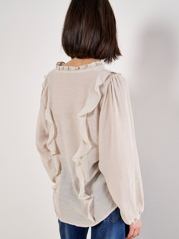 Chemisier ' ' Apricot en gris