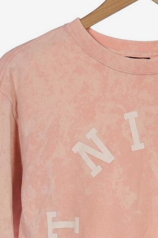 NIKE Sweatshirt & Zip-Up Hoodie in L in Pink