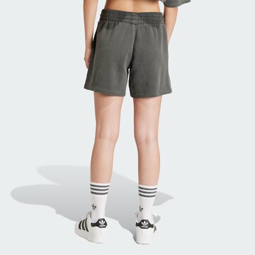 ADIDAS ORIGINALS Loosefit Broek in Zwart