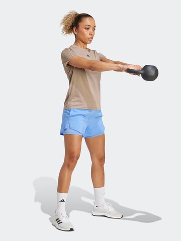 ADIDAS PERFORMANCE Функционална тениска 'Train Essentials' в кафяво: отпред