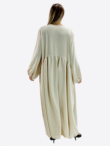 Elara Kleid in Beige