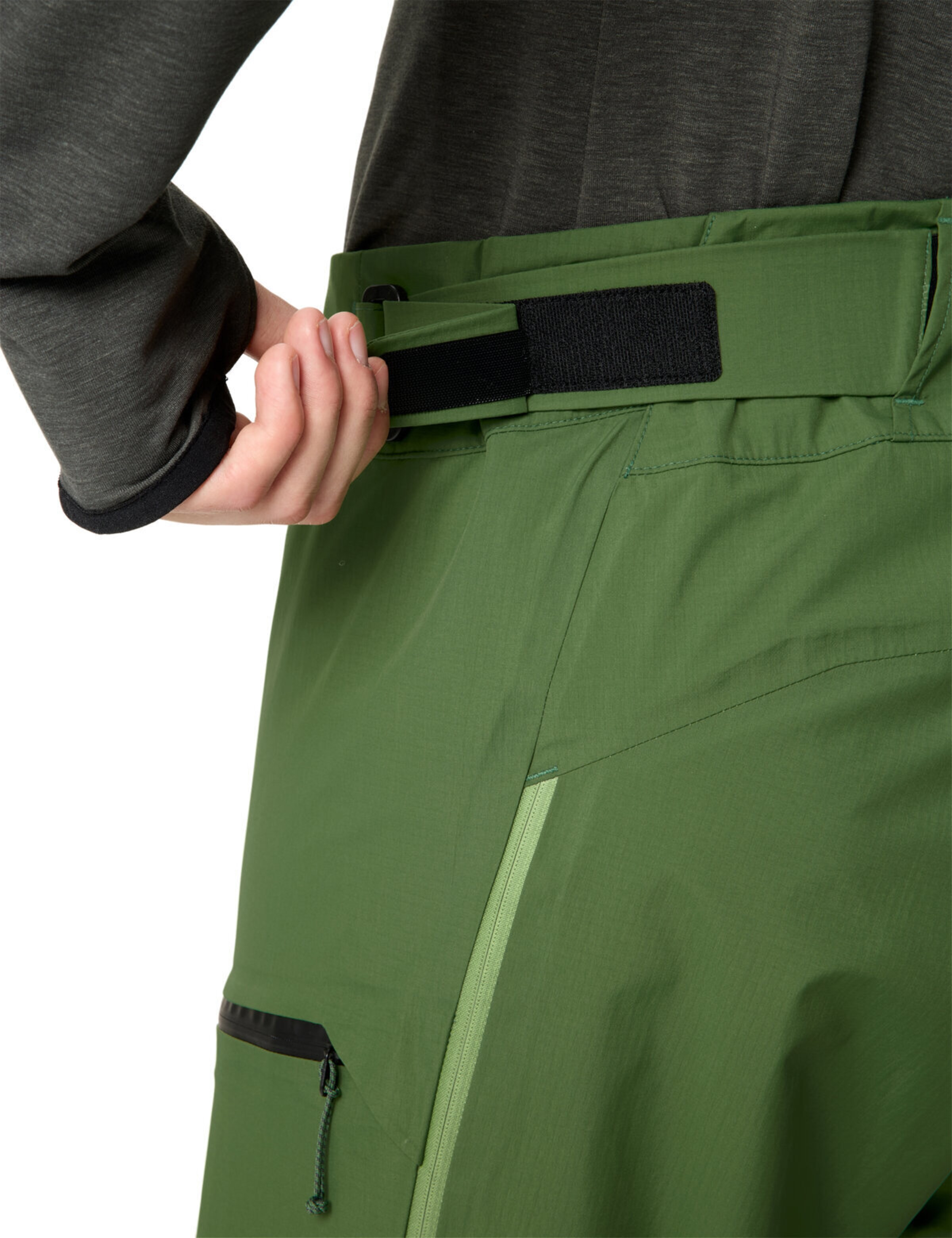 VAUDE Regular Sports trousers 'Monviso II' in Green