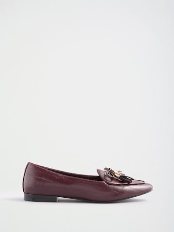 Lipsy Slip-ons in Red