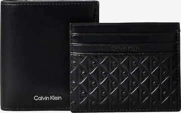 Calvin Klein Kotelo värissä musta: etupuoli