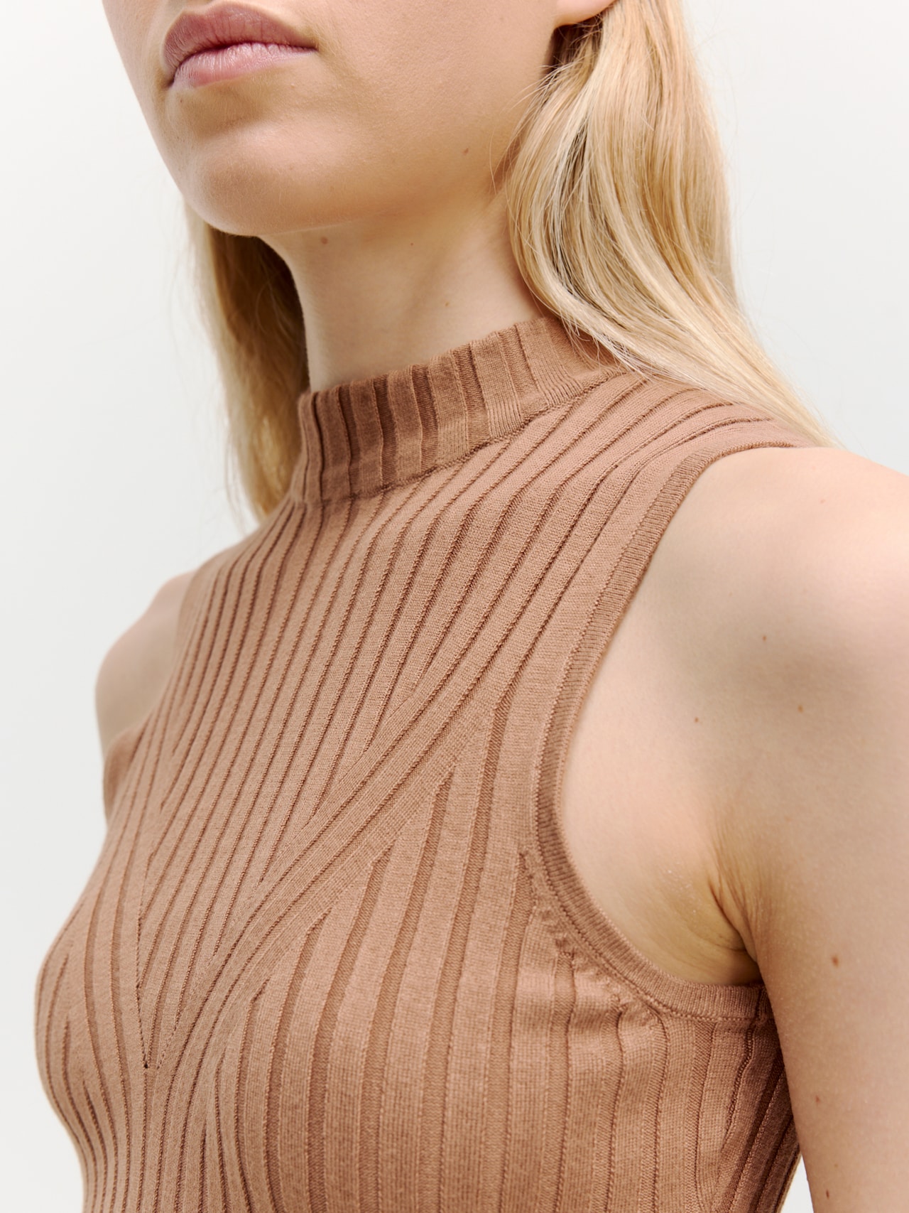 EDITED Produits Haut 'Lynara' marron