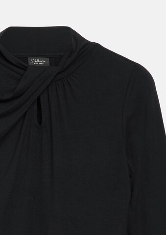 T-shirt s.Oliver en noir : devant