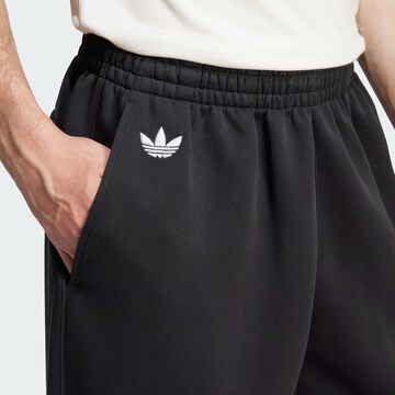 ADIDAS ORIGINALS - Tapered Pantalón 'Neuclassics' en negro