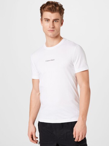 Calvin Klein T-Shirt in Weiß: Vorderseite