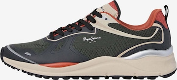Sneaker bassa 'Trail Tech' di Pepe Jeans in verde: frontale