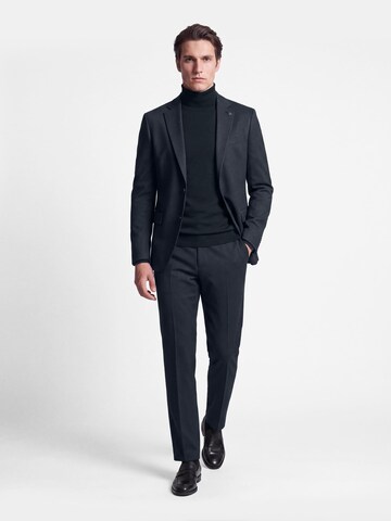 Thomas Goodwin Regular Suit in Blue: front