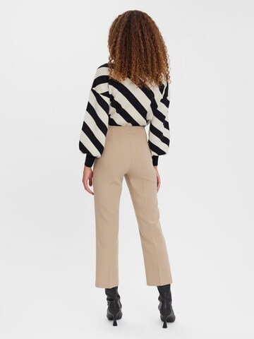 VERO MODA regular Bukser med fals i beige