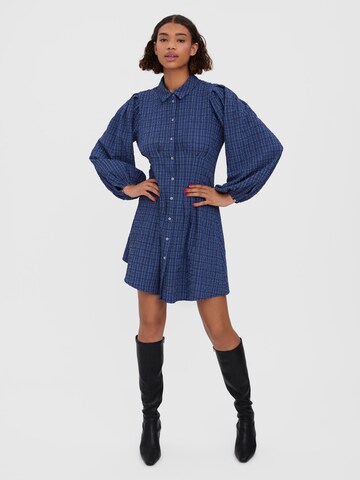 Robe-chemise 'GIL' VERO MODA en bleu