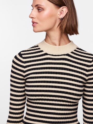 Pullover 'PCCrista' di PIECES in beige