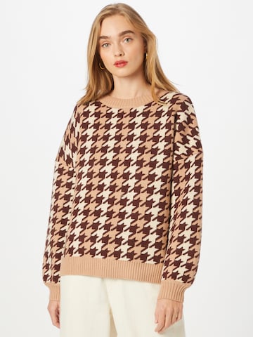 Missguided Sweater in Brown: front