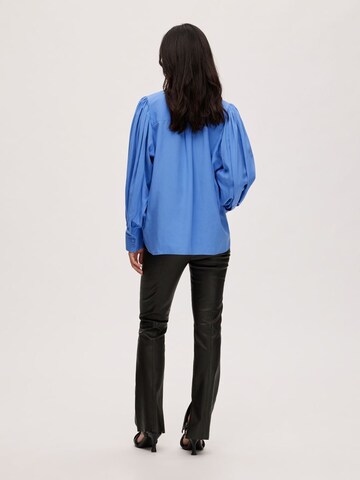 SELECTED FEMME - Blusa em azul