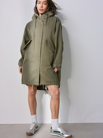 zaļš Next Starpsezonu parka