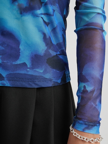 Peppercorn - Top 'Safina' em azul