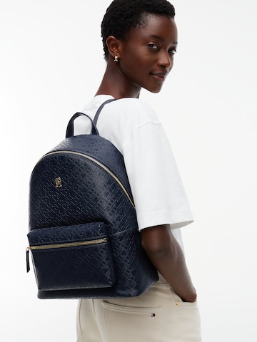 Zaino 'Essential' di TOMMY HILFIGER in nero: frontale