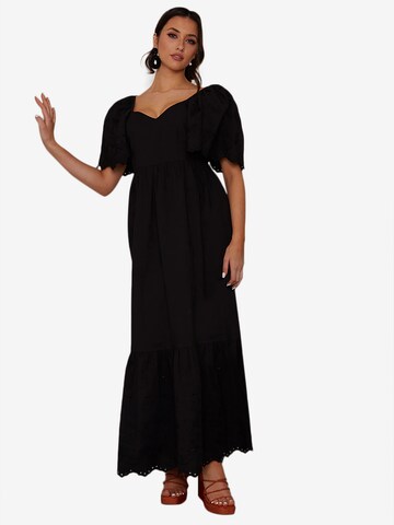 Robe Chi Chi London en noir : devant