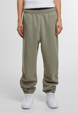 Tapered Pantaloni di Urban Classics in grigio: frontale
