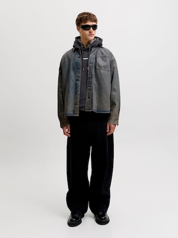 JACK & JONES Sweatshirt in Zwart