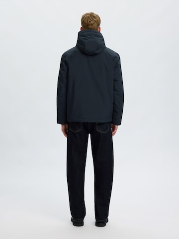 SELECTED - Chaqueta funcional 'SLMFOREST' en azul