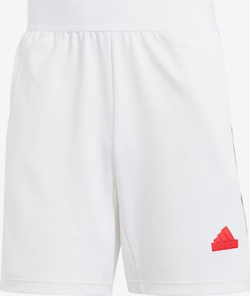 regular Pantaloni sportivi 'House of Tiro Nations' di ADIDAS SPORTSWEAR in bianco: frontale