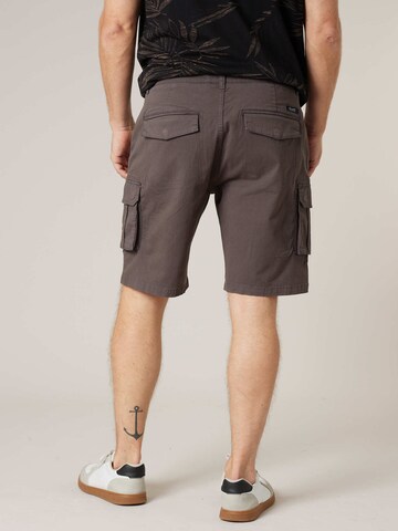 Loosefit Pantalon cargo 'Slog' Deeluxe en marron