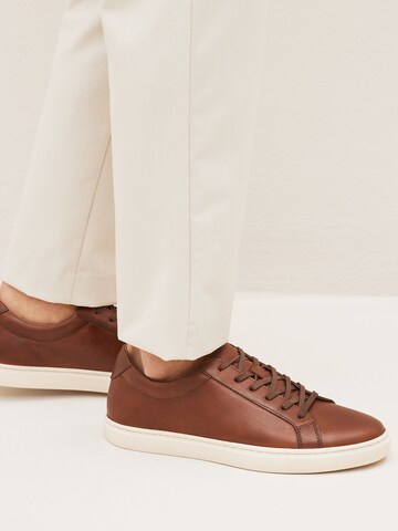 Baskets basses Next en marron